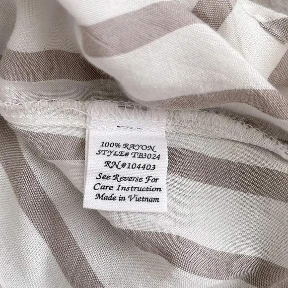 Lightweight Striped Button Down Shirt V Neck Blouse, Size L - Picture 7 of 8